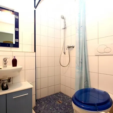 2 Private Single * Hannover